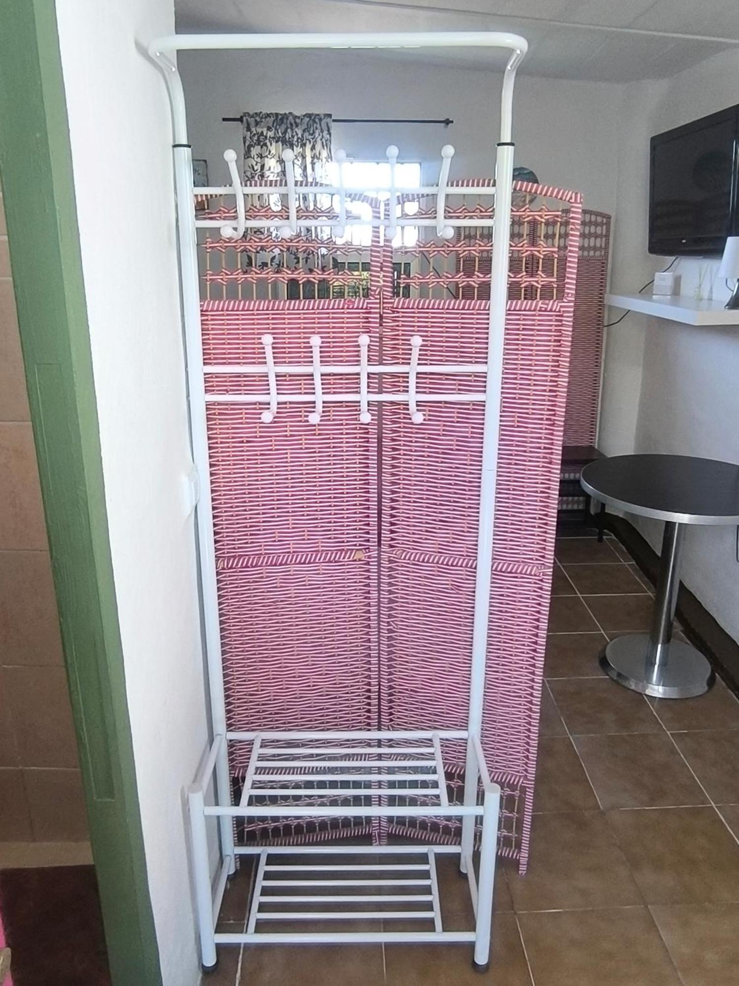 Seaside Double Room with Private Kitchen & Bathroom Algeciras Exterior photo